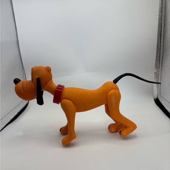 Vintage 1960s-70s Pluto Dog Mickey Walt Disney R. Dakin 10” Plastic Toy Figure - Picture 2 of 5